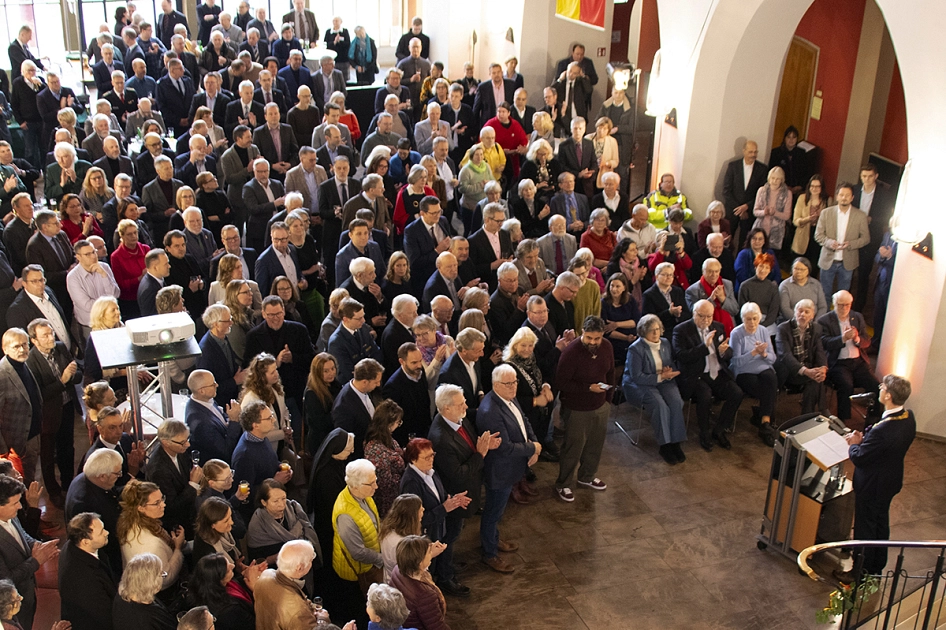 Oberbürgermeister Dr. Ingo Meyer begrüßt zahlreiche Gäste zum Neujahrsempfang der Stadt Hildesheim © Stadt Hildesheim